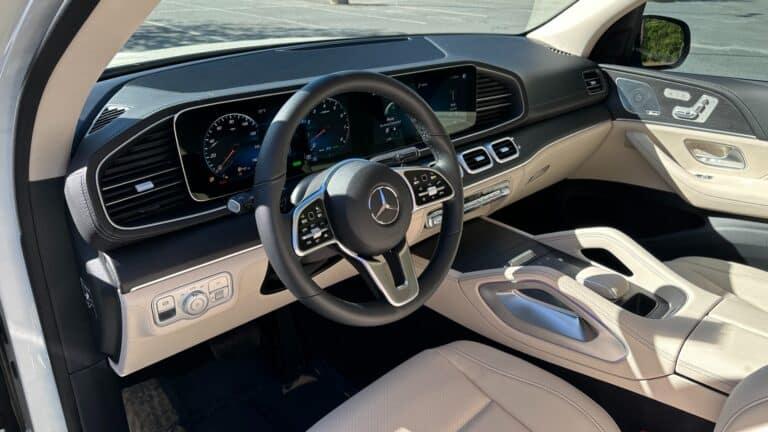 Mercedes GLE - Steering wheel