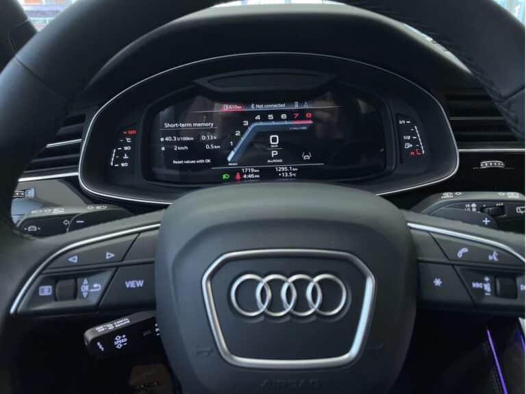 Audi Q7 Driving wheel