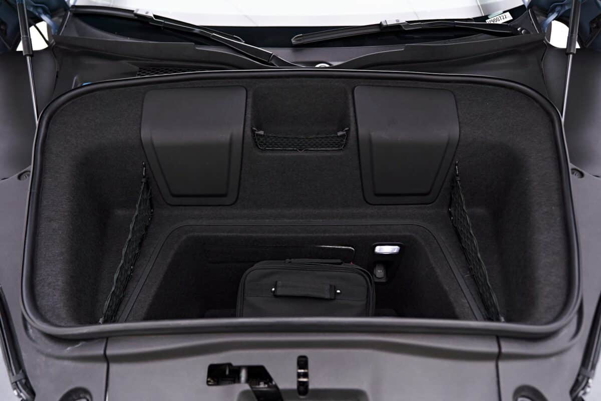 Audi R8 Boot space