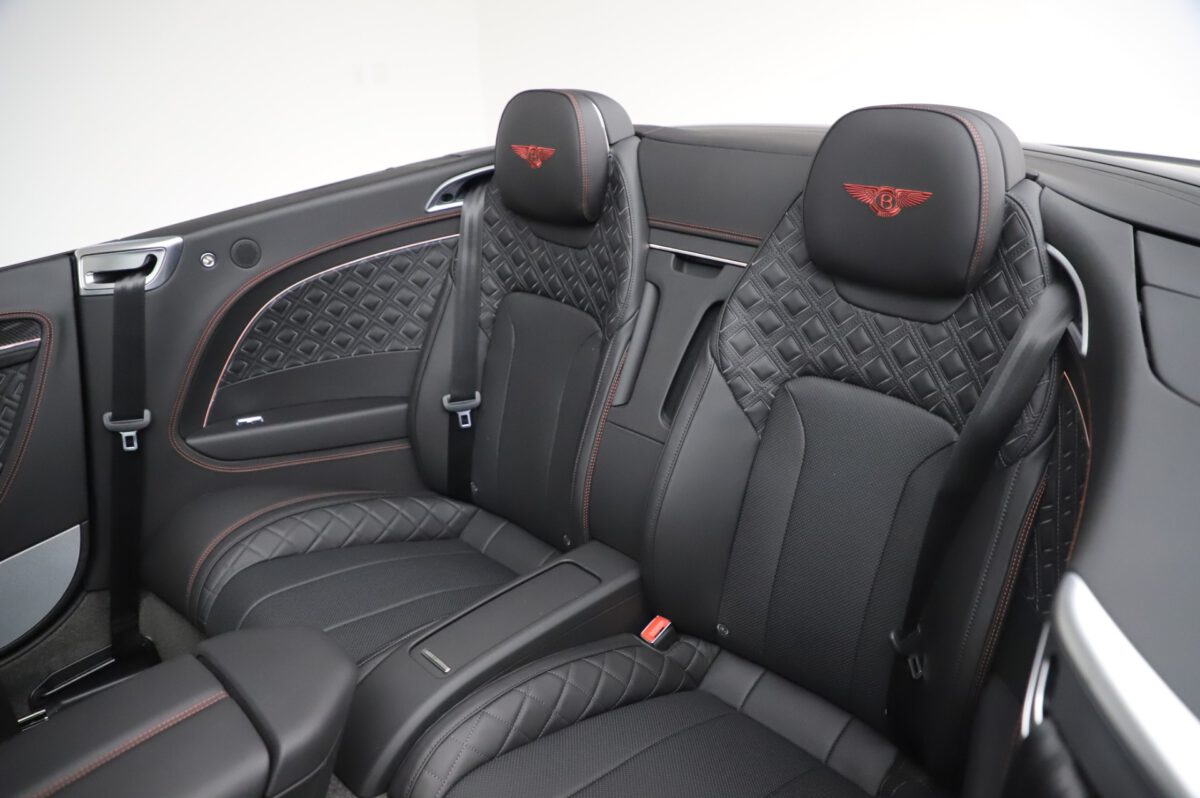 Bentley Continental GTC Back seats