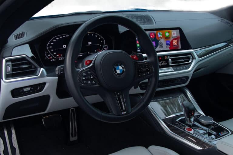 BMW M4 Driving wheel