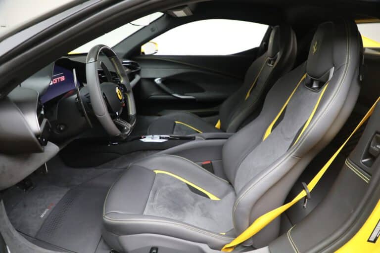Ferrari 296 GTB Front seats