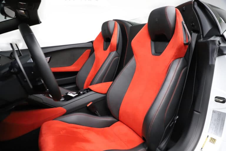 Lamborghini Huracan Spyder Front seats