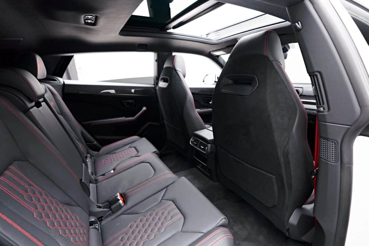 Lamborghini Urus Performante Interior seats