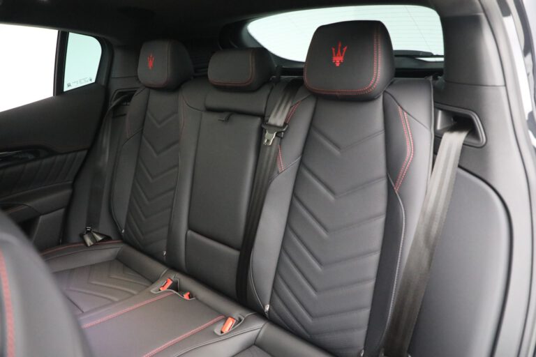 Maserati Grecale Rear seats