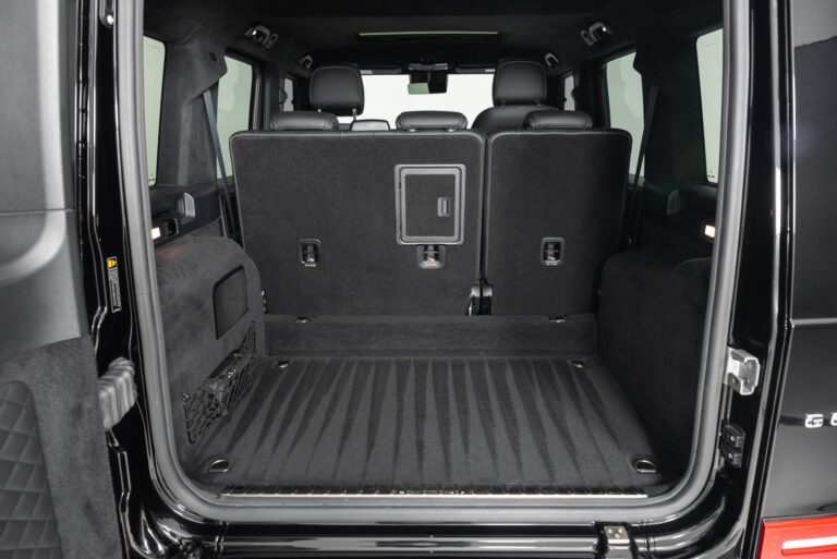 Mercedes G63 AMG Boot space