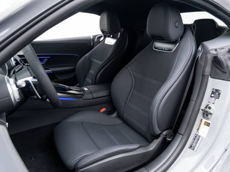 Mercedes SLC Front seats