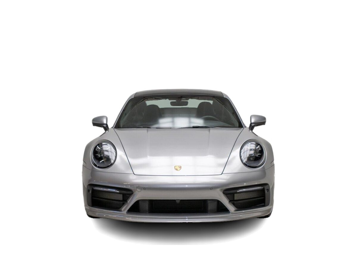 Porsche 911 Carrera S Front view