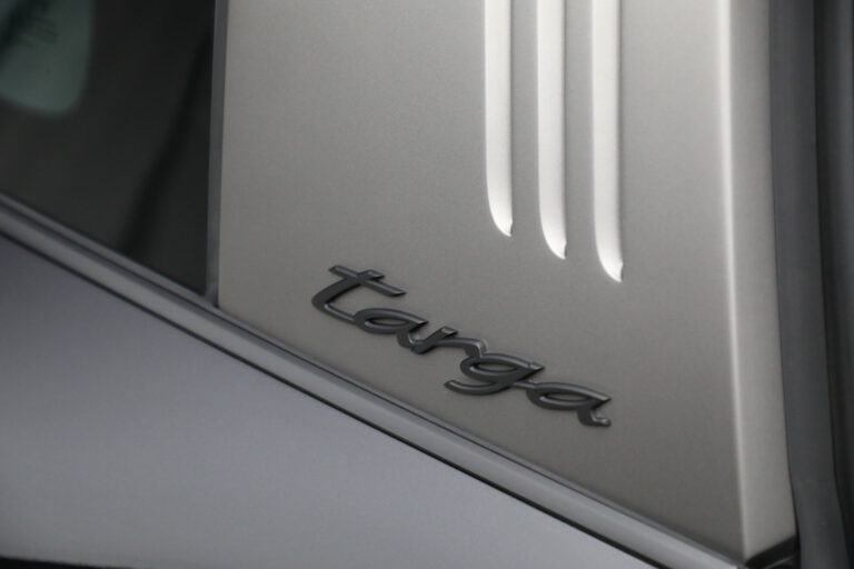 Porsche 911 Targa - Targa logo