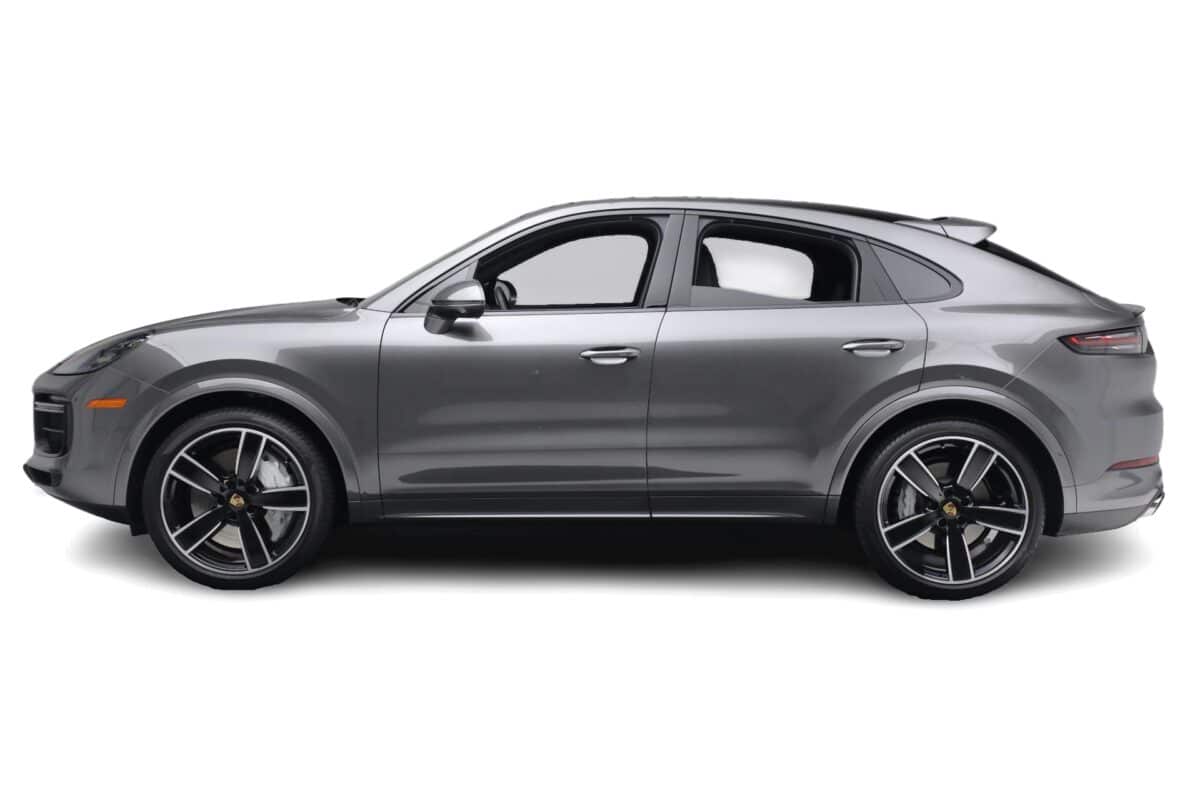 Porsche Cayenne Turbo Side view