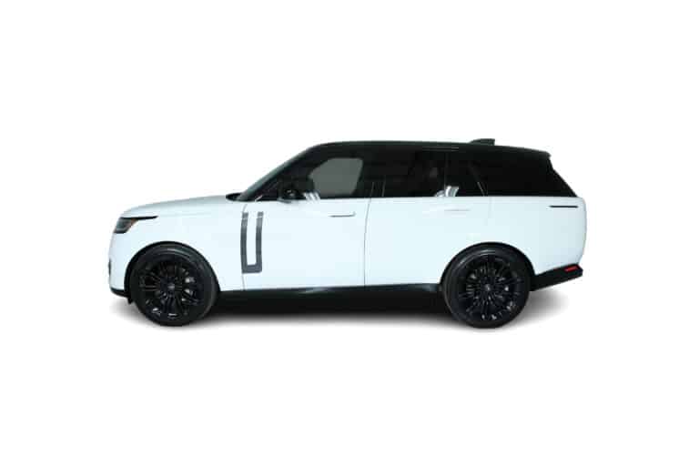 Range Rover Vogue Side view
